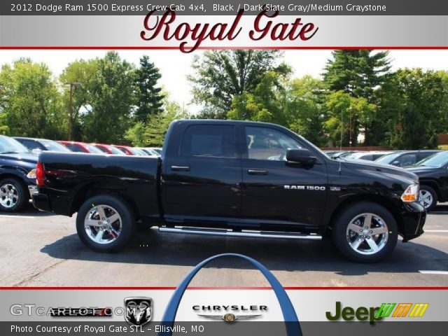 2012 Dodge Ram 1500 Express Crew Cab 4x4 in Black