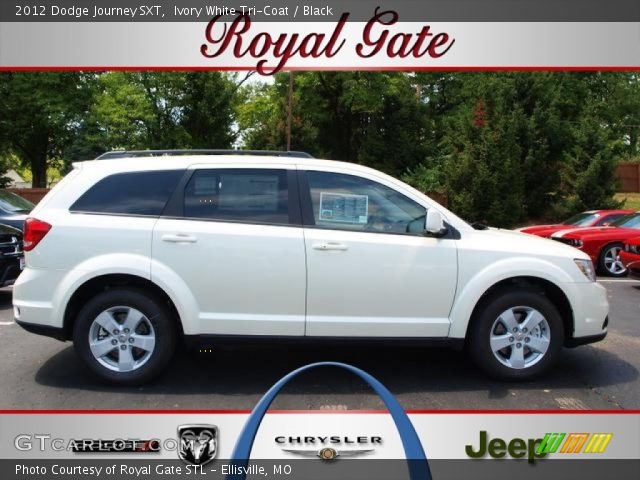 2012 Dodge Journey SXT in Ivory White Tri-Coat