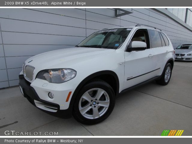 2009 BMW X5 xDrive48i in Alpine White
