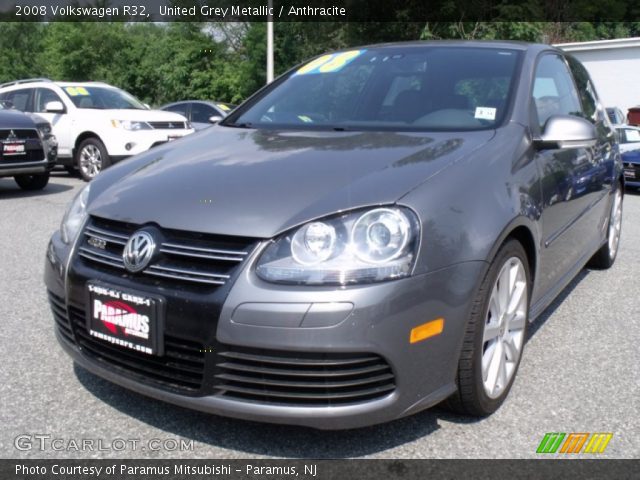 2008 Volkswagen R32  in United Grey Metallic