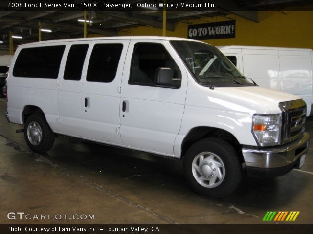 2008 Ford E Series Van E150 XL Passenger in Oxford White