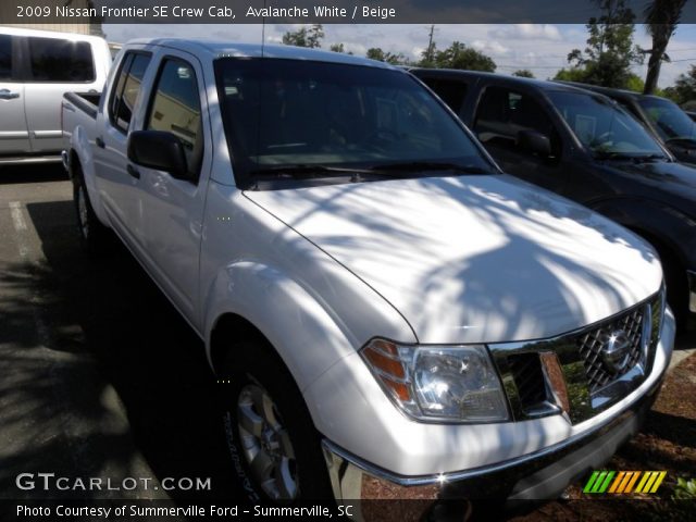 2009 Nissan Frontier SE Crew Cab in Avalanche White