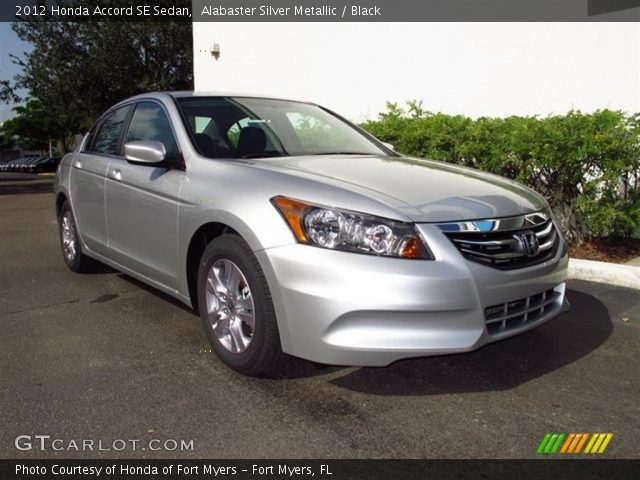 2012 Honda Accord SE Sedan in Alabaster Silver Metallic