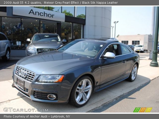 2009 Audi S5 4.2 quattro in Meteor Grey Pearl Effect