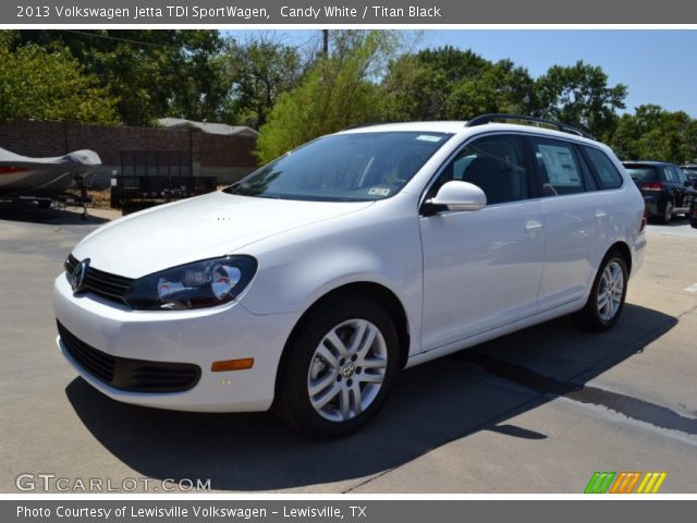2013 Volkswagen Jetta TDI SportWagen in Candy White