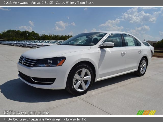 2013 Volkswagen Passat 2.5L SE in Candy White