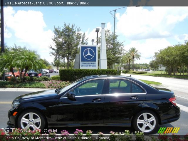 2011 Mercedes-Benz C 300 Sport in Black