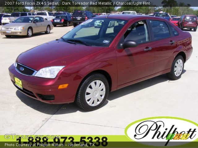 2007 Ford Focus ZX4 S Sedan in Dark Toreador Red Metallic