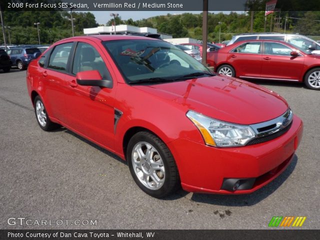 2008 Ford Focus SES Sedan in Vermillion Red