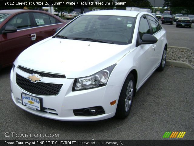 2012 Chevrolet Cruze LS in Summit White