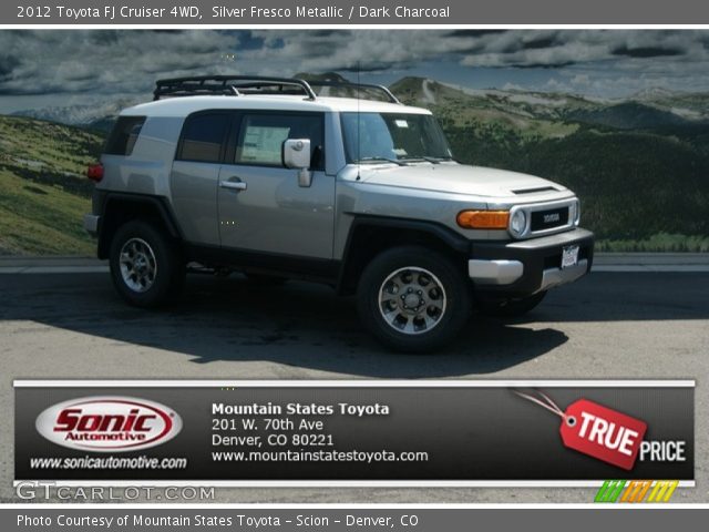 2012 Toyota FJ Cruiser 4WD in Silver Fresco Metallic