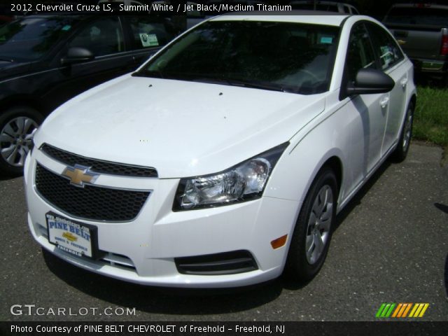 2012 Chevrolet Cruze LS in Summit White