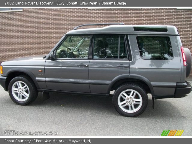 2002 Land Rover Discovery II SE7 in Bonatti Gray Pearl