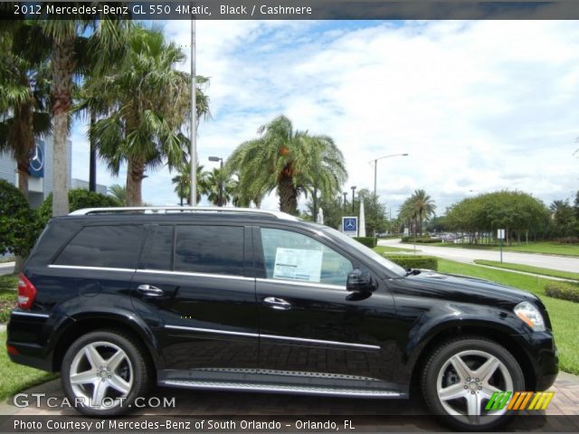 2012 Mercedes-Benz GL 550 4Matic in Black
