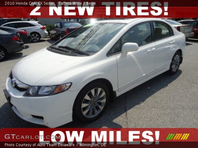 2010 Honda Civic EX Sedan in Taffeta White