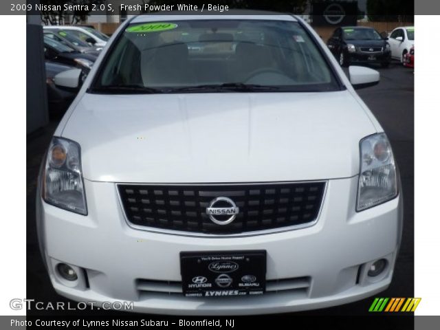 2009 Nissan Sentra 2.0 S in Fresh Powder White