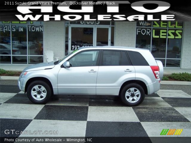 2011 Suzuki Grand Vitara Premium in Quicksilver Metallic