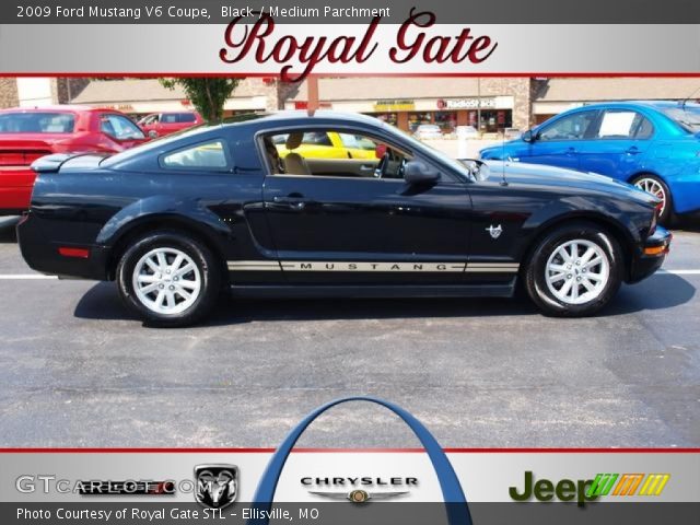 2009 Ford Mustang V6 Coupe in Black