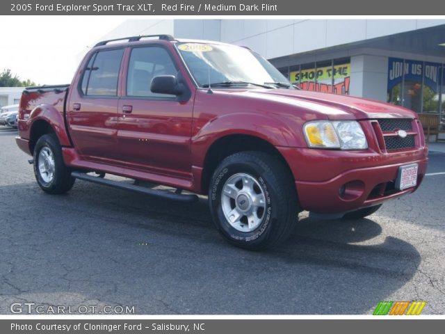 2005 Ford Explorer Sport Trac XLT in Red Fire