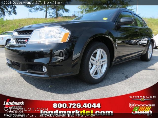2013 Dodge Avenger SXT in Black