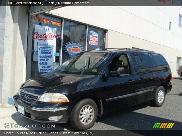 2000 Ford Windstar SE in Black