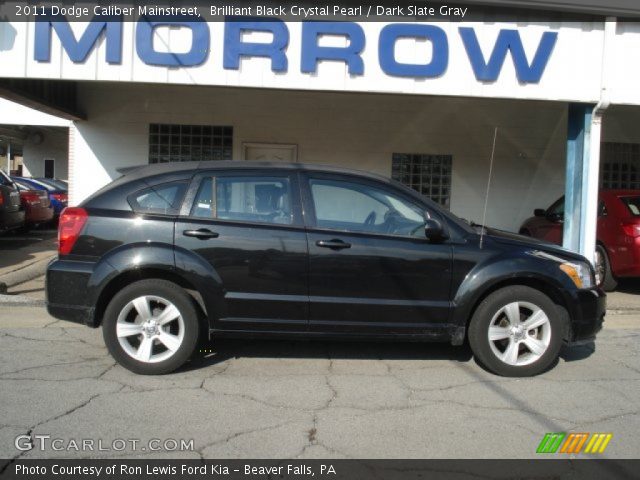 2011 Dodge Caliber Mainstreet in Brilliant Black Crystal Pearl