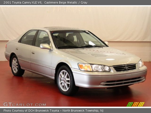 2001 Toyota Camry XLE V6 in Cashmere Beige Metallic