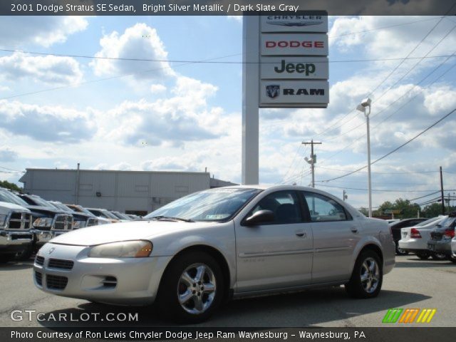 2001 Dodge Stratus SE Sedan in Bright Silver Metallic