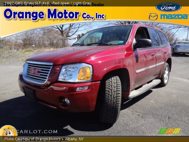 2007 GMC Envoy SLT 4x4 in Red Jewel