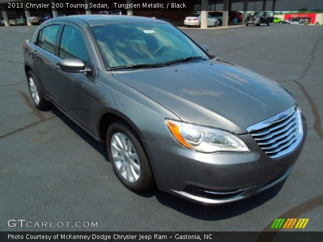 2013 Chrysler 200 Touring Sedan in Tungsten Metallic