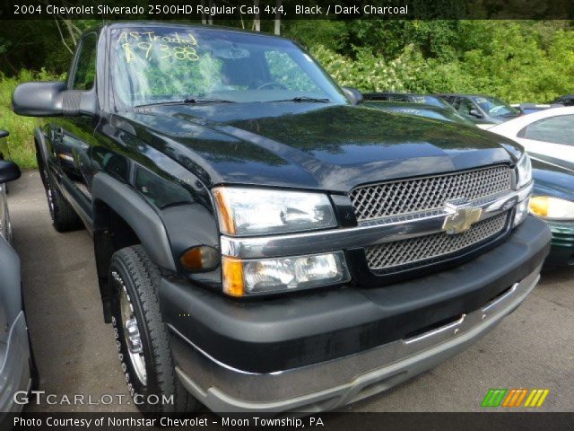 2004 Chevrolet Silverado 2500HD Regular Cab 4x4 in Black