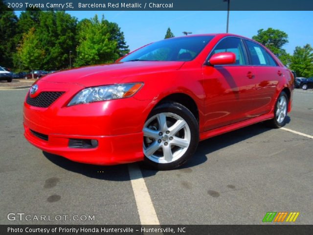 2009 Toyota Camry SE in Barcelona Red Metallic