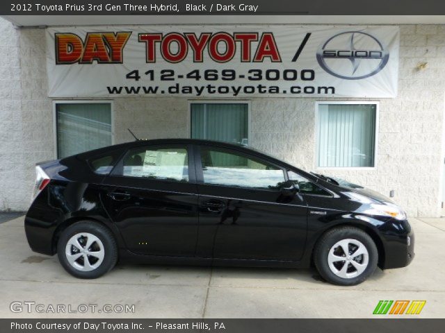 2012 Toyota Prius 3rd Gen Three Hybrid in Black