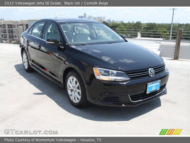 2013 Volkswagen Jetta SE Sedan in Black Uni