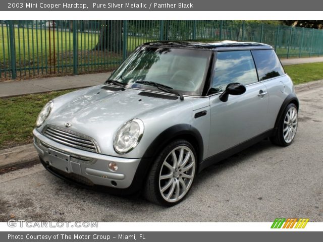 2003 Mini Cooper Hardtop in Pure Silver Metallic