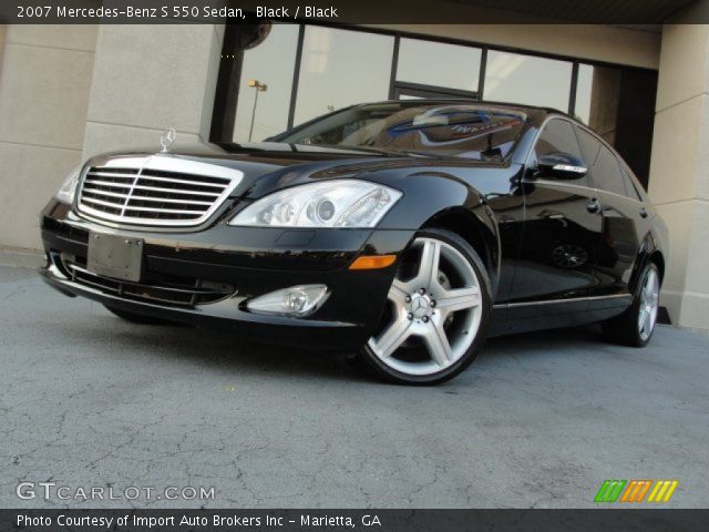 2007 Mercedes-Benz S 550 Sedan in Black