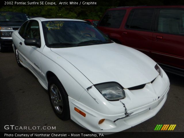 2002 Pontiac Sunfire SE Coupe in Arctic White