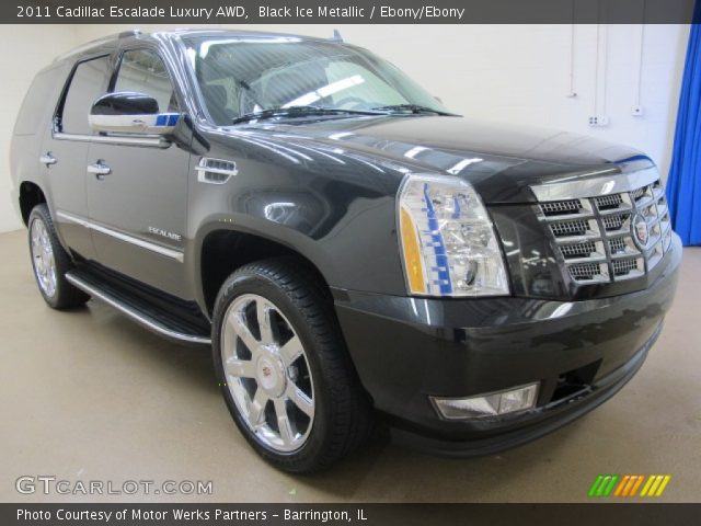 2011 Cadillac Escalade Luxury AWD in Black Ice Metallic
