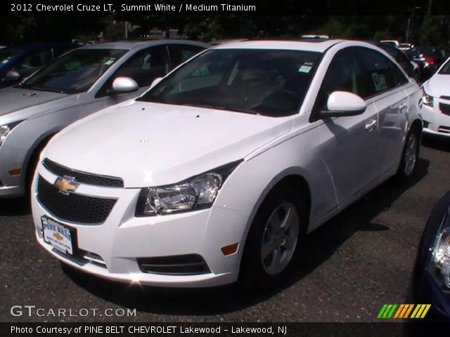 2012 Chevrolet Cruze LT in Summit White
