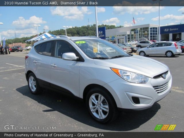 2010 Hyundai Tucson GLS AWD in Diamond Silver