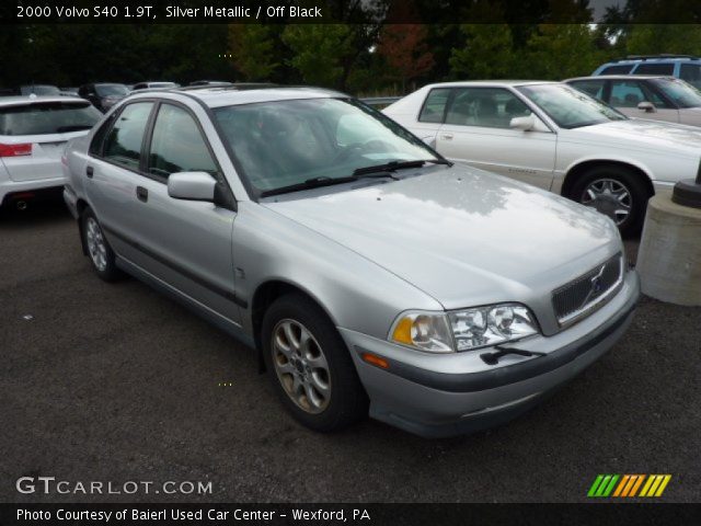 2000 Volvo S40 1.9T in Silver Metallic