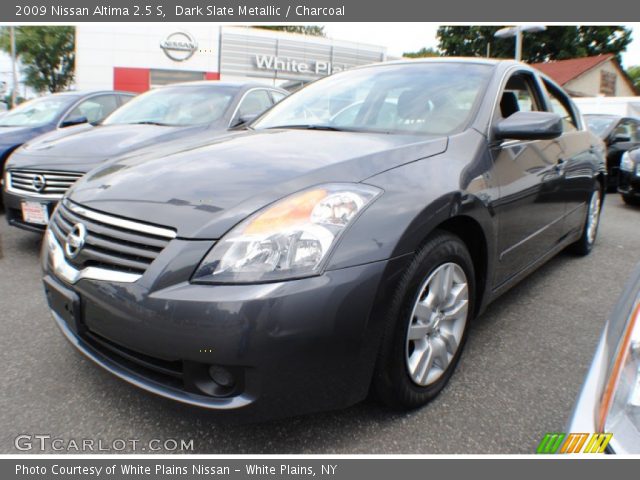 2009 Nissan Altima 2.5 S in Dark Slate Metallic