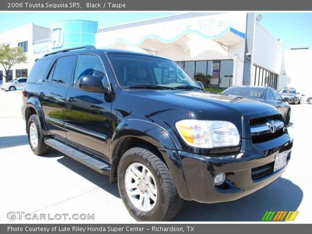 2006 Toyota Sequoia SR5 in Black