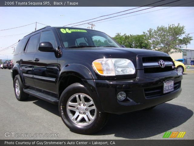 2006 Toyota Sequoia SR5 in Black