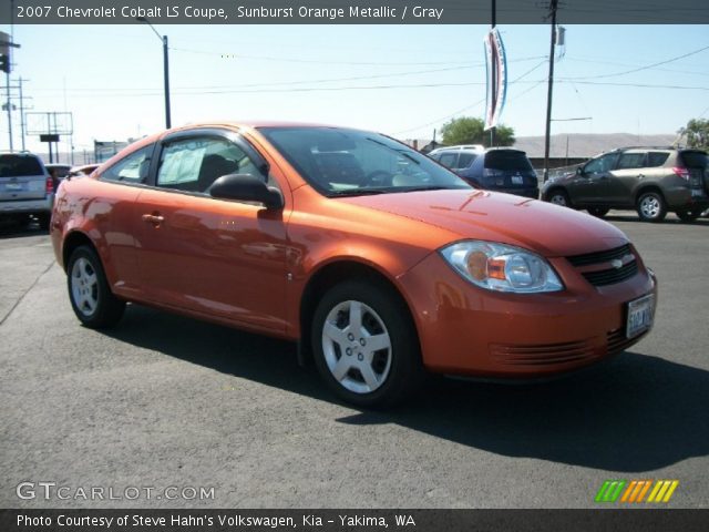 2007 Chevrolet Cobalt LS Coupe in Sunburst Orange Metallic