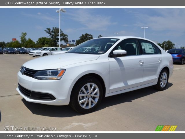 2013 Volkswagen Jetta SE Sedan in Candy White