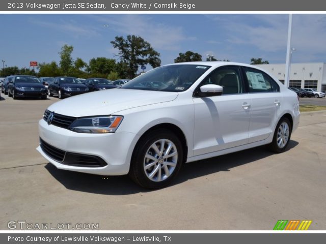 2013 Volkswagen Jetta SE Sedan in Candy White