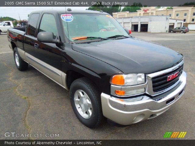 2005 GMC Sierra 1500 SLT Extended Cab 4x4 in Onyx Black