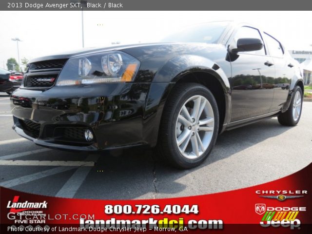 2013 Dodge Avenger SXT in Black