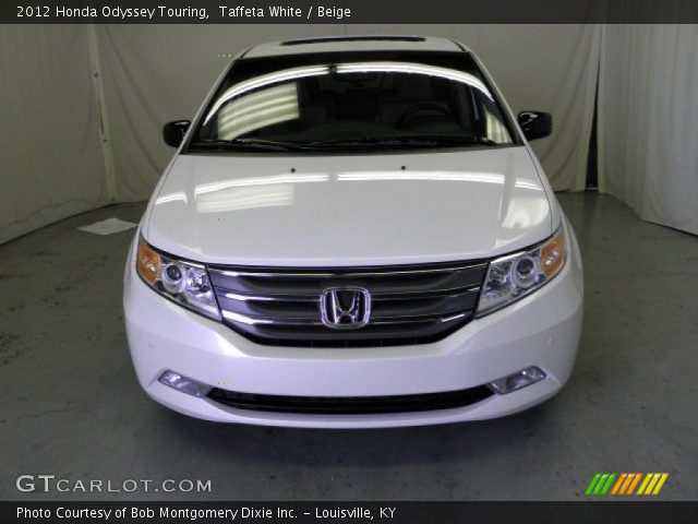 2012 Honda Odyssey Touring in Taffeta White